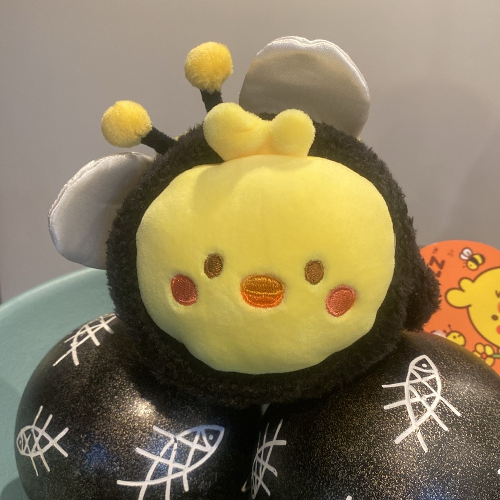 NWT FOREVER 21 ANIROLLZ CHICKIROLL Bumblebee